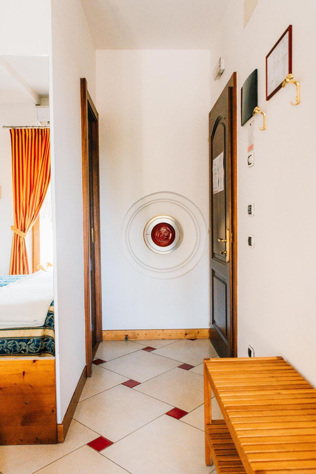 Arciduca Charming House Room & Breakfast Арко Екстериор снимка
